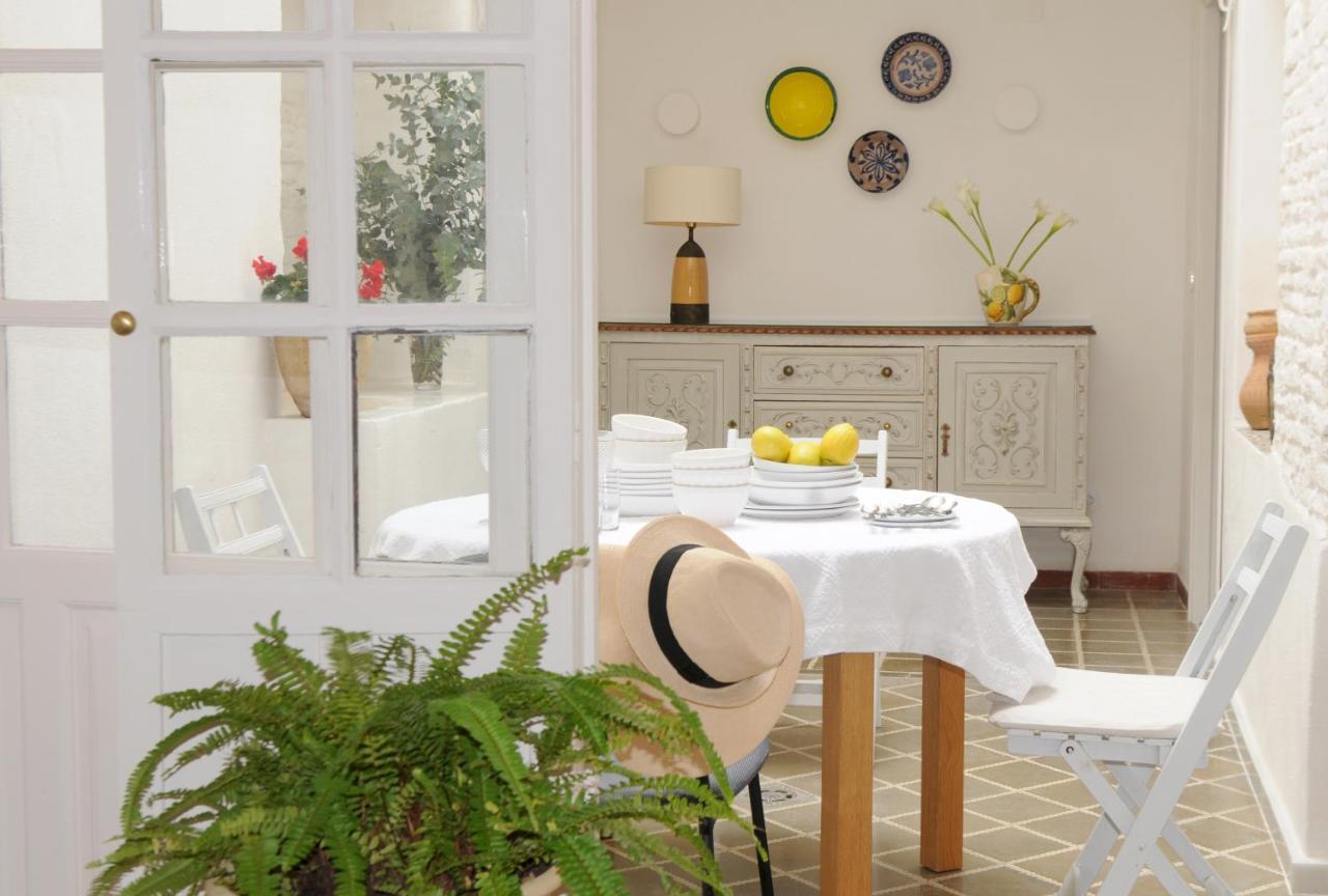 Casa Leon Blanco Carmona Reformada Centrica Con Chimenea Y Terraza Con Vistas Villa Eksteriør bilde